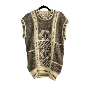 RD OSWAL COLLECTION Vintage Rythyem Knit Sleeveless Sweater Vest Cream 40